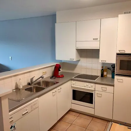 Zongericht Met Zicht Op De Jachthaven 公寓 奥斯滕德